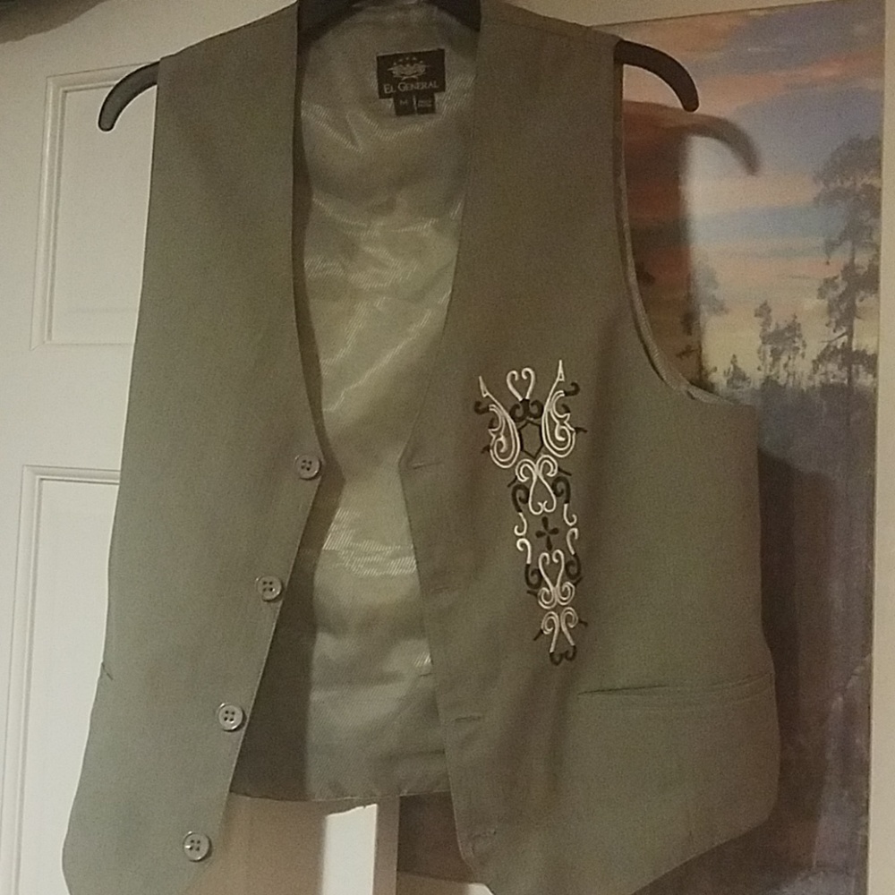 El General vest